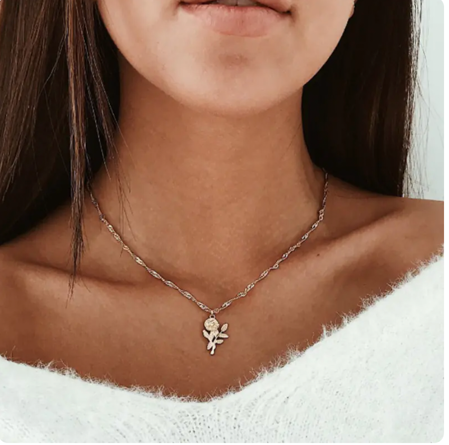 Vintage Rose Flower Necklace - by Zuprice